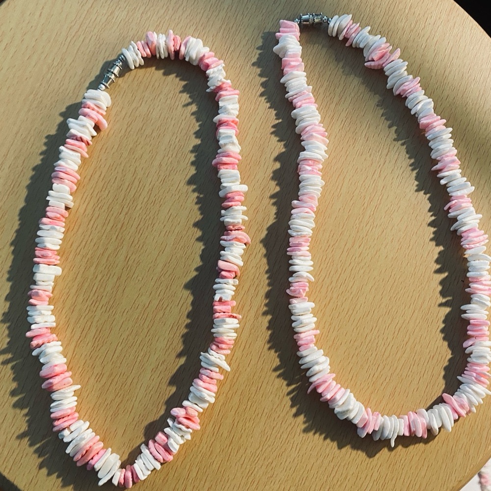 Perfect beach style necklaces. Have many in stock for gift bags etc.